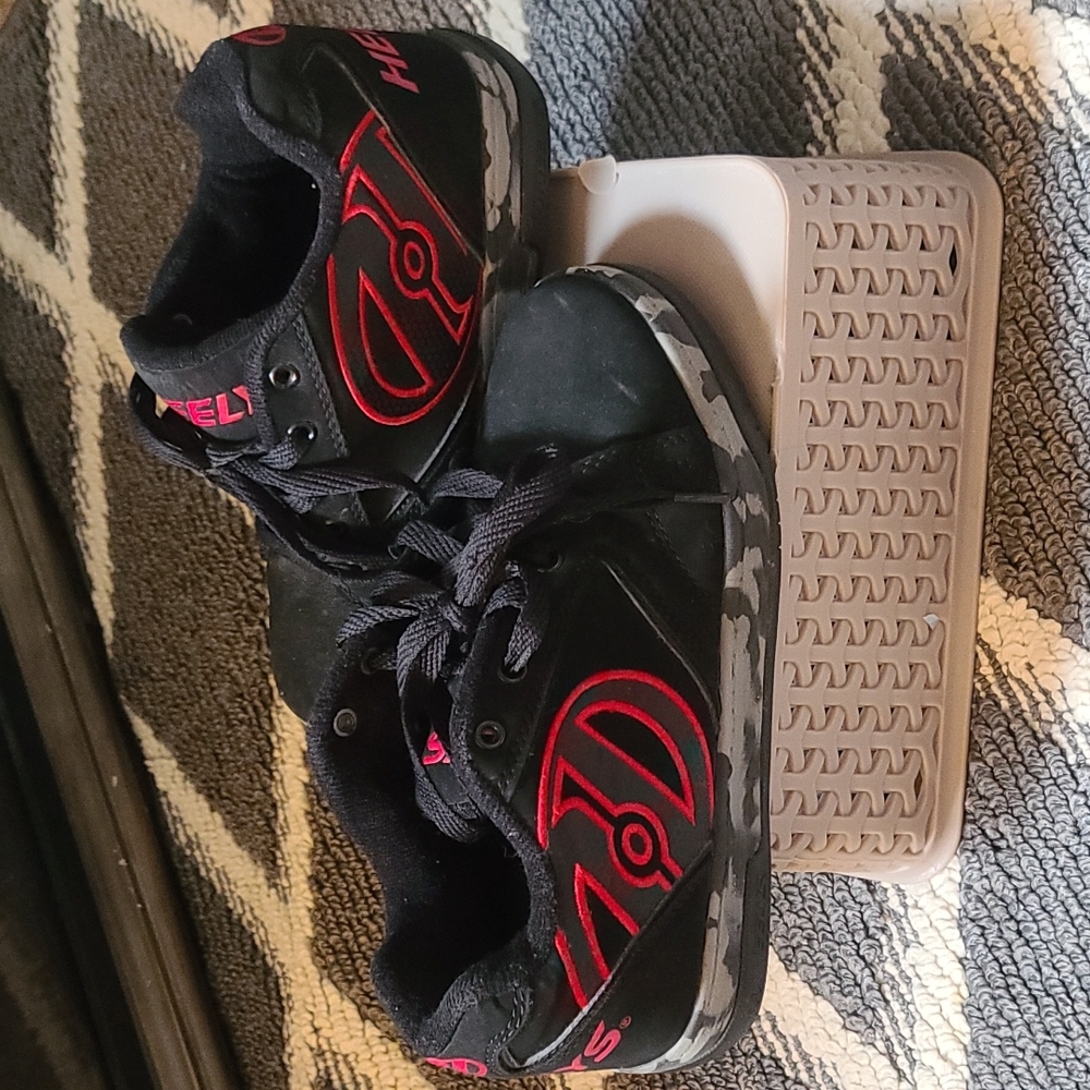 Heelys Size Youth 5